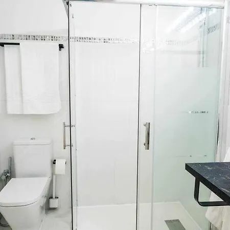 The Black House In Apartamento